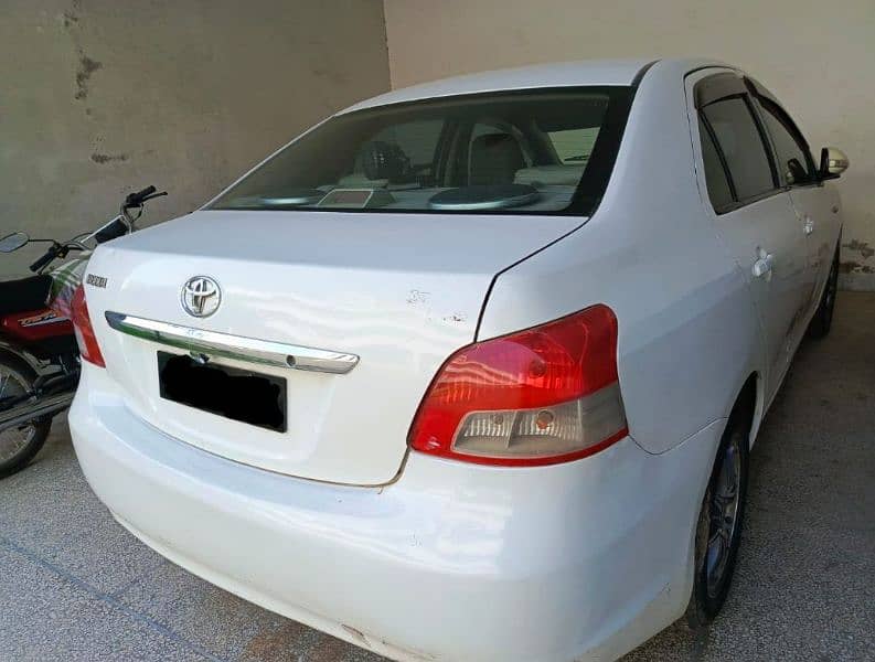 Toyota Belta 2006 / 2009 Sindh Number 1