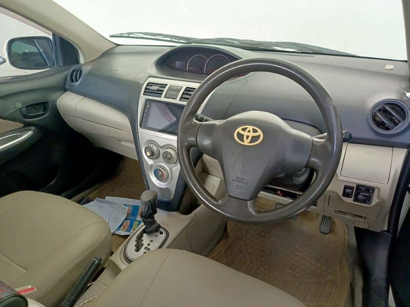 Toyota Belta 2006 / 2009 Sindh Number 3