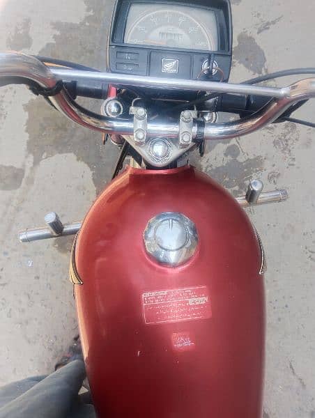 honda 70 condition saaf hai contact 03258787484 4