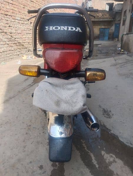 honda 70 condition saaf hai contact 03258787484 6