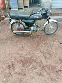 Honda CD 70 bike 2004 model