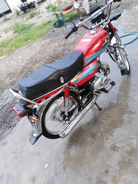 Unique Bike UD 70 For Sale in reasonable Price 2