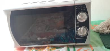 Microwave oven 0