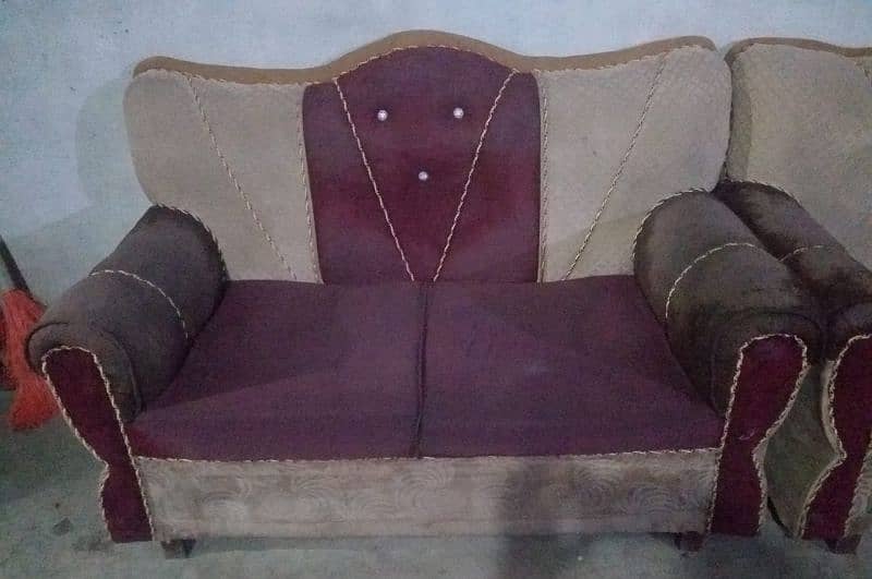 6 seater sofa set urgent for sale 10