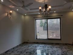 BEAUTIFUL UPPER PORTION AVAILABLE FOR RENT