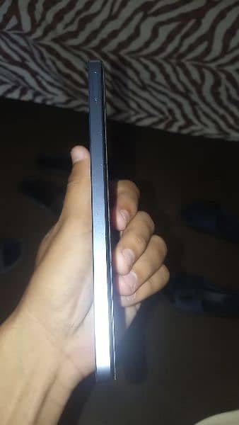 realme C 63 1