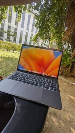 MacBook pro 2017