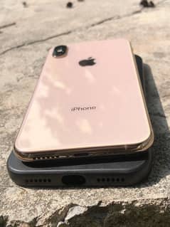 Iphone Xs pta approved 64gb   +923135164134 0