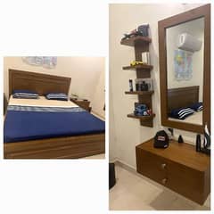 king size bed with 2 side tables +mirror and shelves