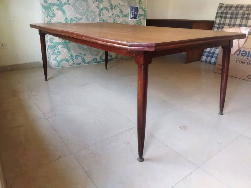 200 % tta'aali wood made dinning table 8 seater 1