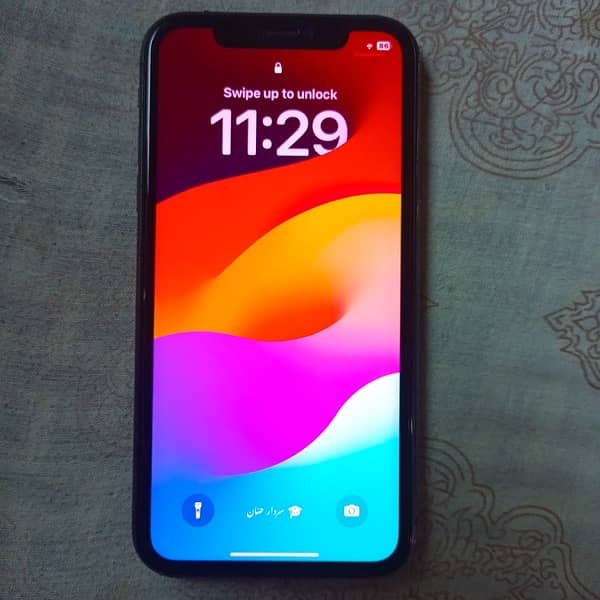 iphone 11.64gb . 10/10 condition uegent sale 2