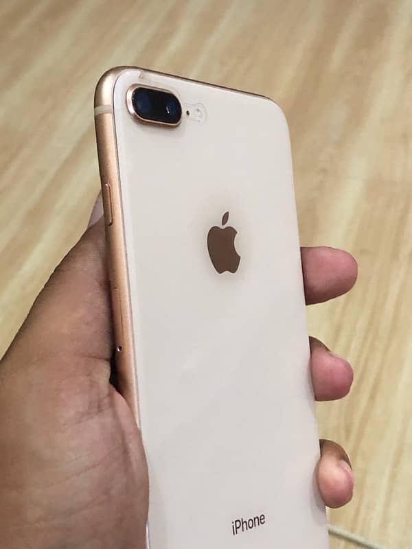 I phone 8+ 64gb non pta 1