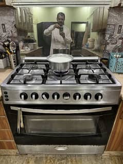 Stove 5 burner , oven with grill