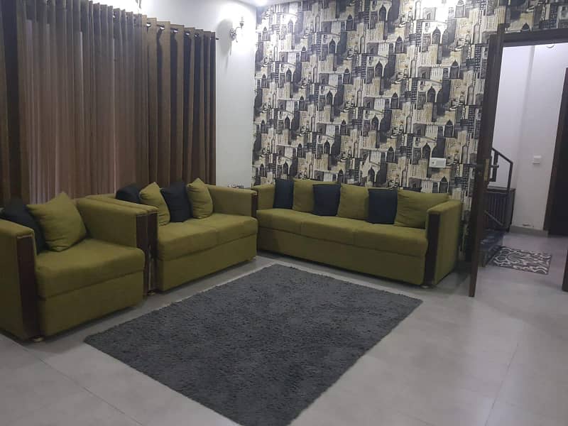 10 MARLA HOUSE FOR SALE WITH BASEMENT IN DHA RAHBAR 11 PHASE 1 GASS AVAILABLE 4