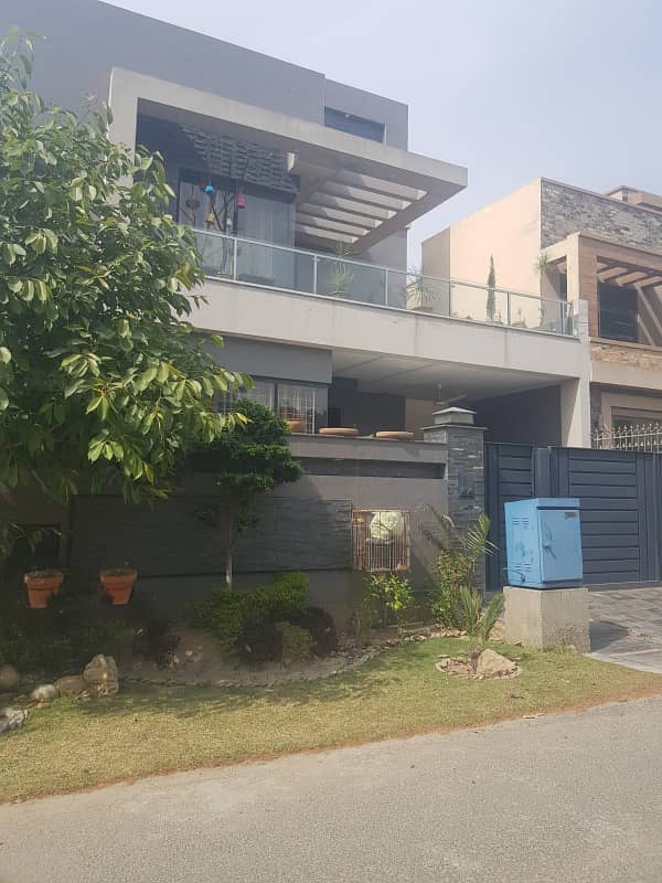 10 MARLA HOUSE FOR SALE WITH BASEMENT IN DHA RAHBAR 11 PHASE 1 GASS AVAILABLE 34