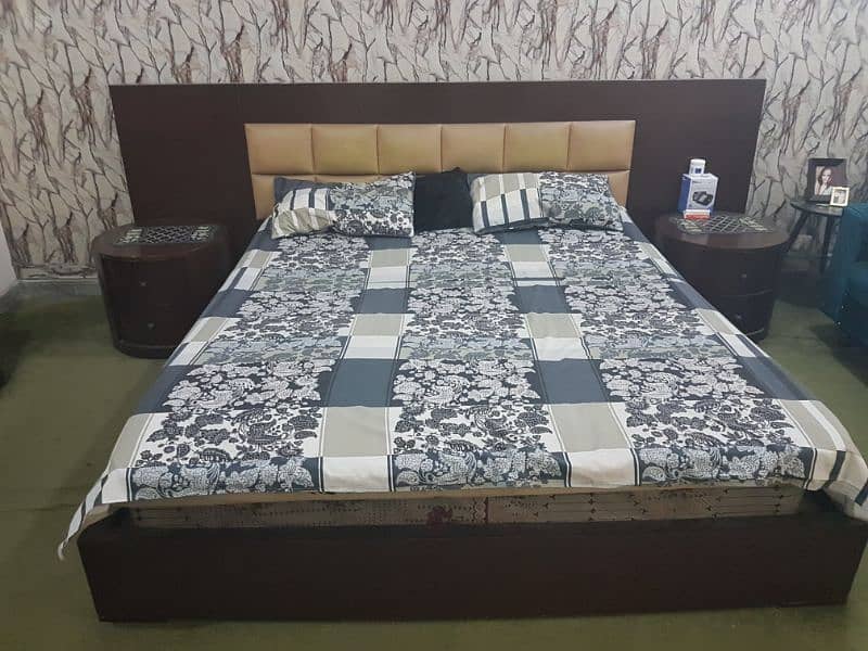 bed set sale urgent 2