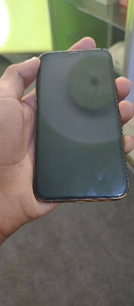 iPhone 11 Pro(256GB) 2