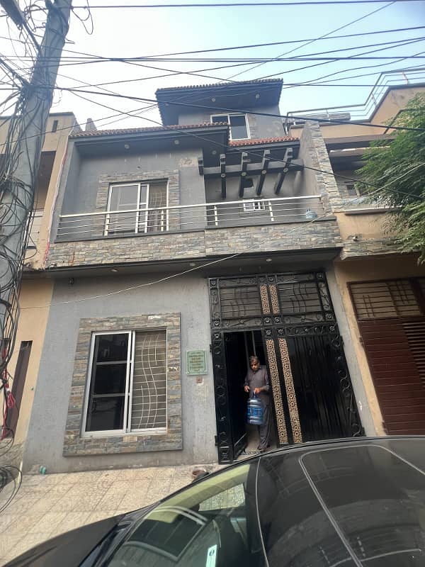 3 marla owner built house for sale, AL Rehman garden phase 4 near jallo park main canal road Lahore 0