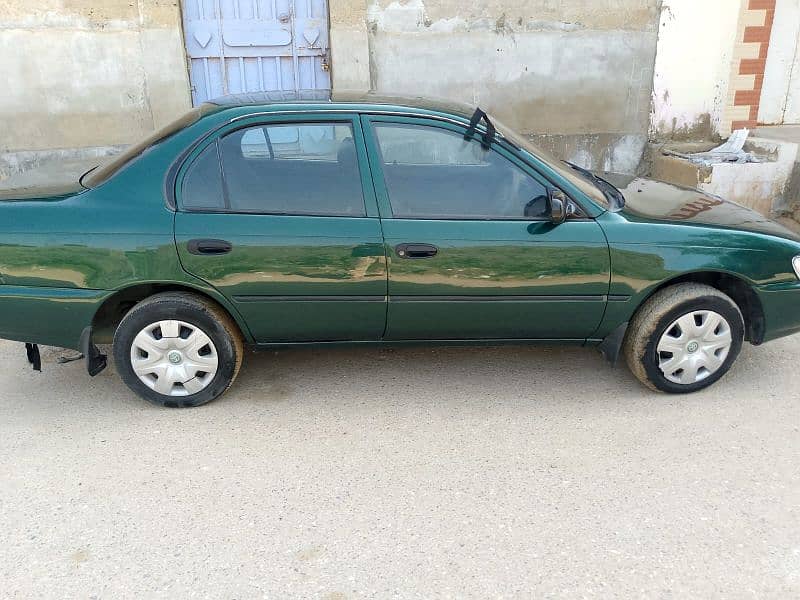 Toyota Corolla 2.0 D 1999 7