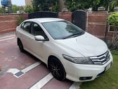 Honda City IVTEC 2016 total orginal paint first hand see in DHA