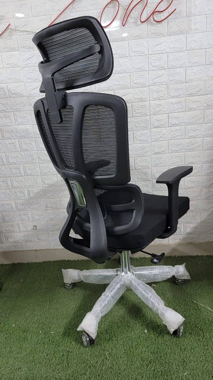 Chair / Executive chair / Office Chair / Chairs for sale 3