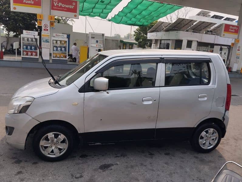 Suzuki Wagon R 2018 7