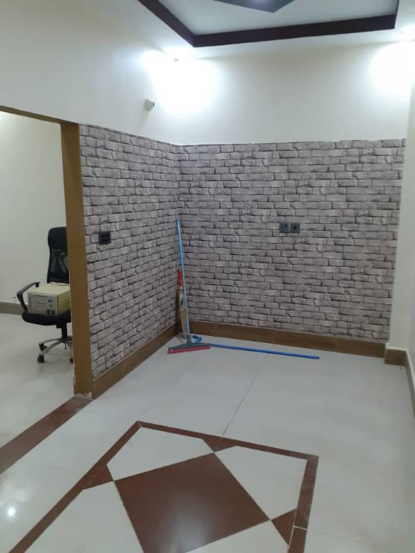 independent 60 yards house for rent in johar 3