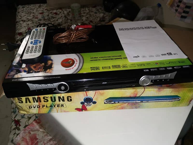 Samsung DVD Player 1