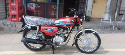 Honda 125 in lush condition open letter