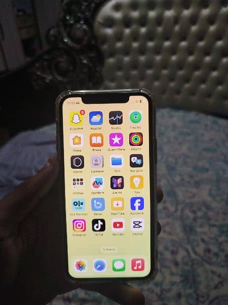 iPhone 11 pro (nonpta) fu 4