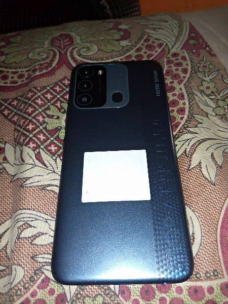 Tecno spark 8C 1