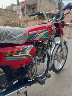 Honda 125 new condition urgent sale