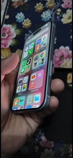 iPhone 15 LLA 128