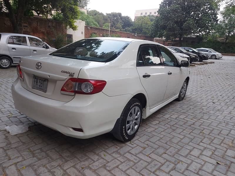 Toyota Corolla XLI 2014 3