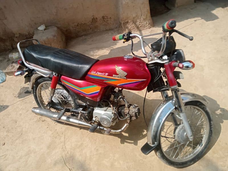 CD 70 Bike For sale 4