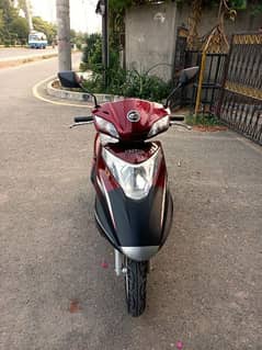 United Scooty 2023 model 100 CC Self Start 1250 km driven original