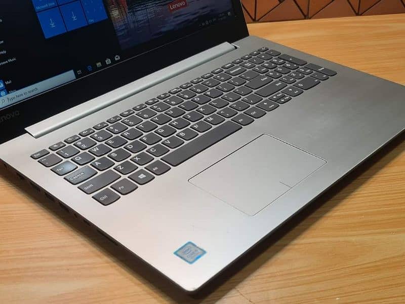 i5 8th gen 20gb ram lenovo ideapad laptop for urgent sale 7