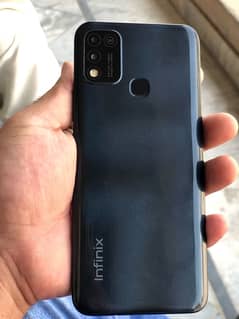 infinix hot11 play-4-64gb Rs. 13k