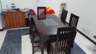 Dining table for sale