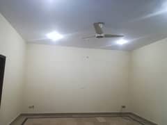 10 Marla Portion For Rent In Bahria Town Lahore - Jasmine Block 0