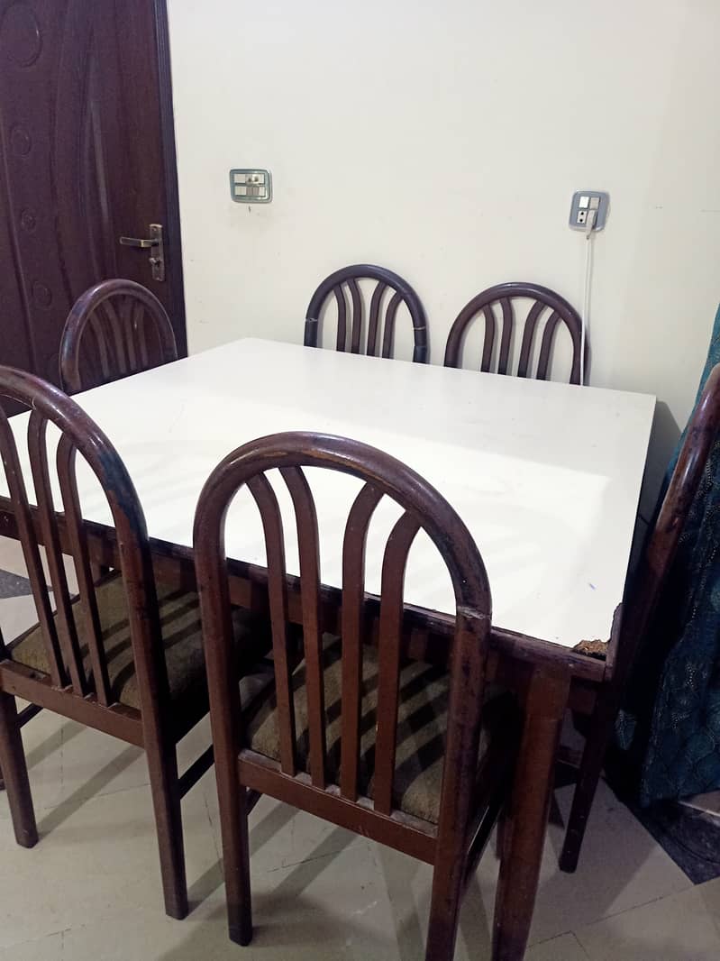 Dinning table with chairs 1