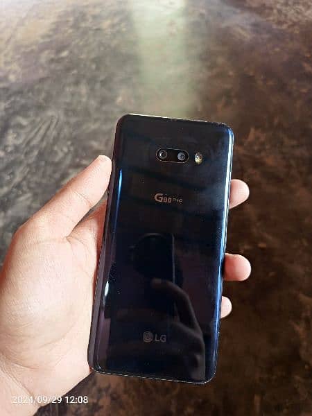 LG g8x thinQ 3