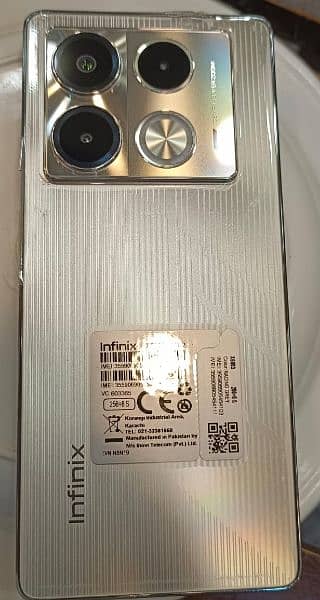 Infinix Note 40 with box and complete accessories warranty available 4