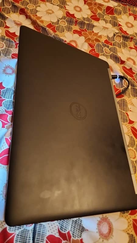 Dell latitude E5570 for sale 3