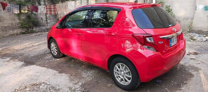 Toyota Vitz 2015 1