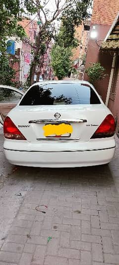 Nissan Sunny 2005