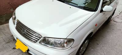 Nissan Sunny 2005