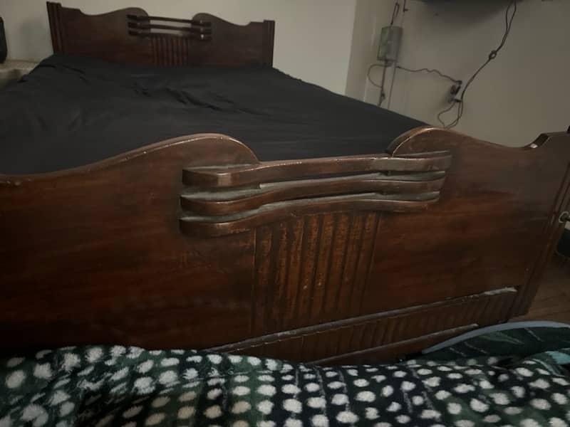 single bed fresh condition 1