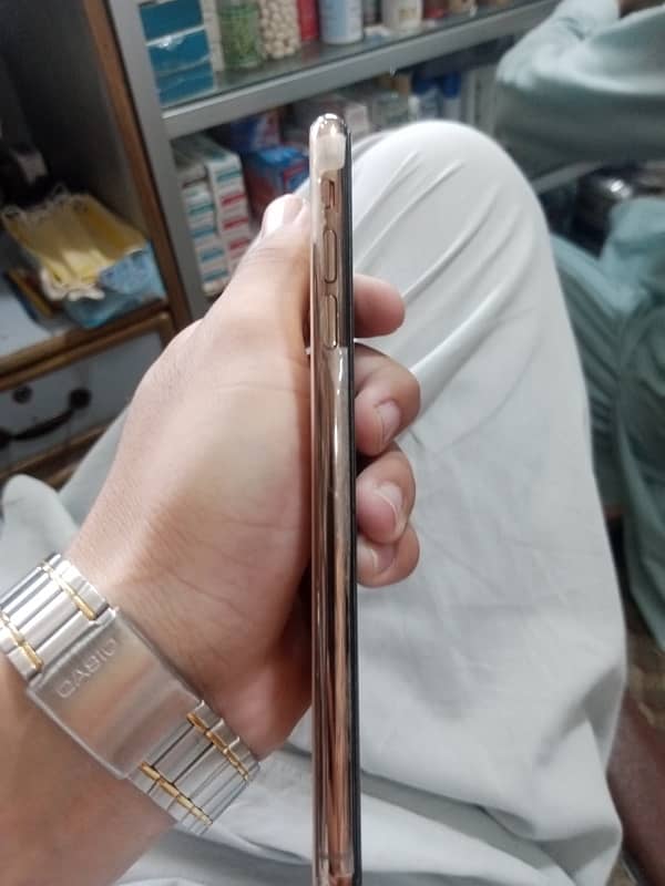 IPhone Xs max pta approved 2