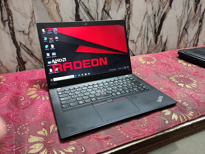 Lenovo Thinkpad X395 (Ryzen 5 Pro 3500u) sleek handy amd lightweight 0